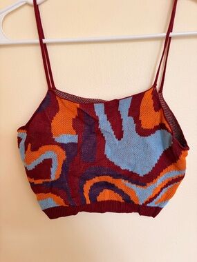Women’s Maroon Abstract Knit Crop Tank Top